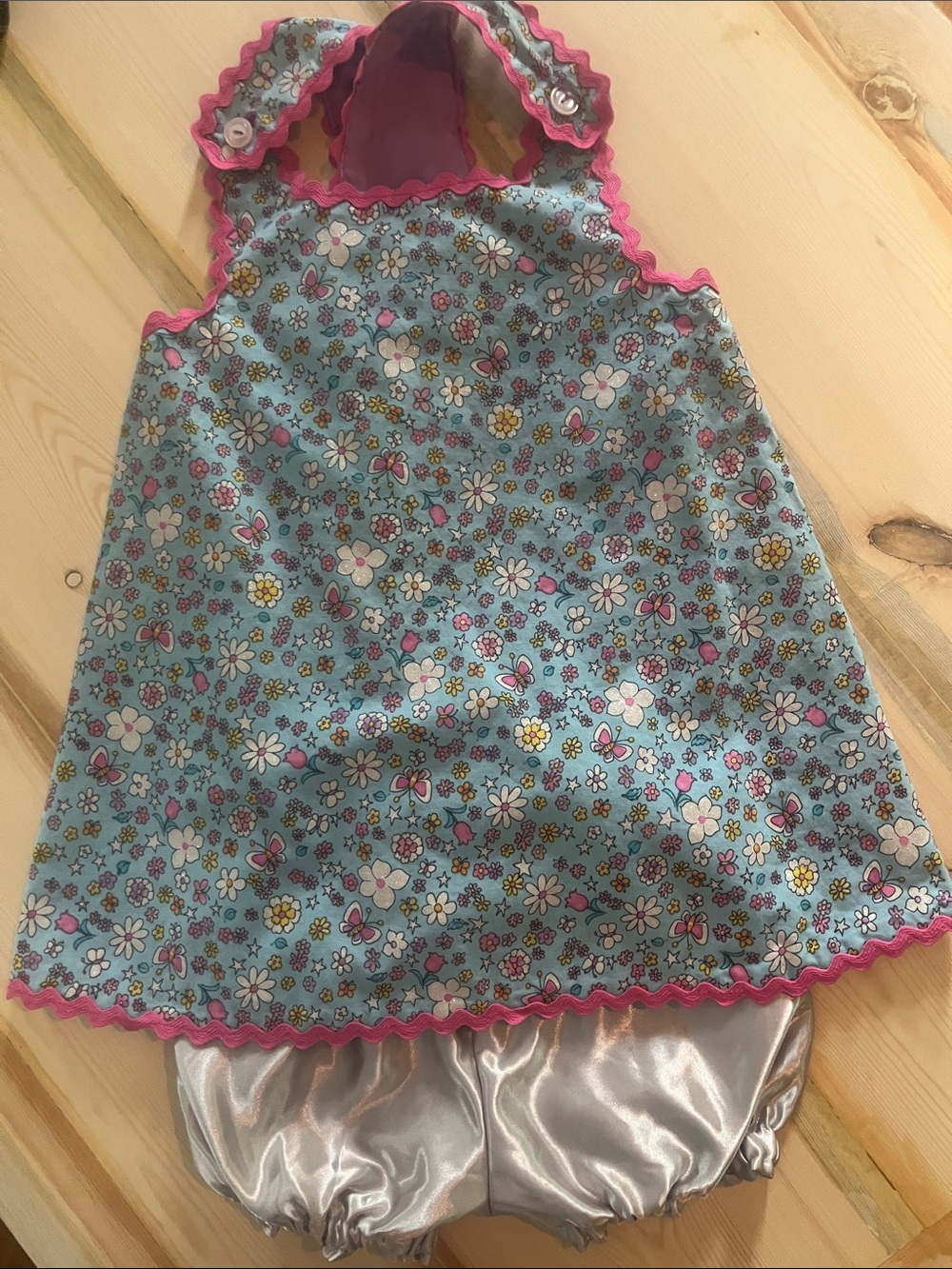 Girls Floral Blue and Pink Jumper Set - Brand Unknown